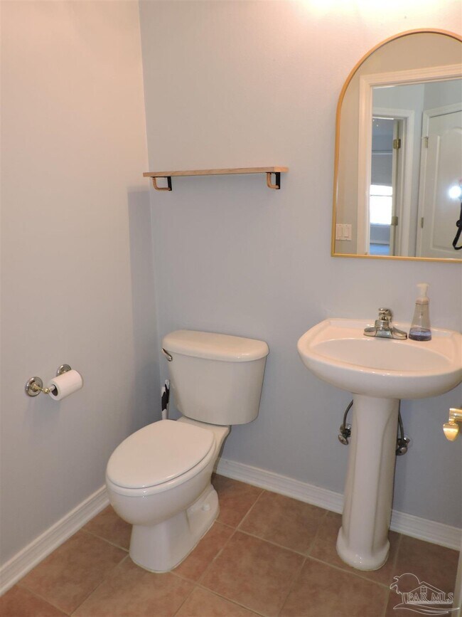 Building Photo - 4986 Vizcaya Dr
