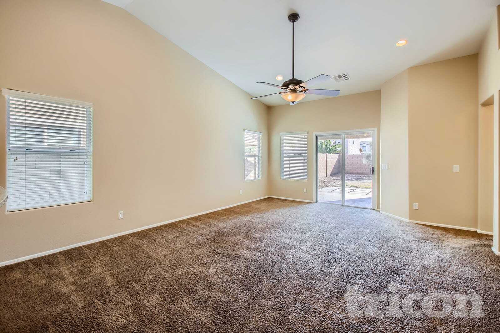 Building Photo - 41201 Bravo Dr