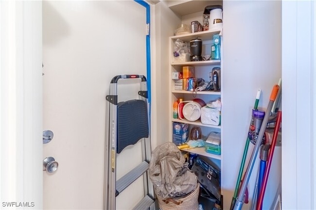 Building Photo - 3 Bluebill Ave