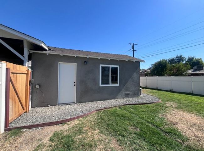 Building Photo - 620 N O St