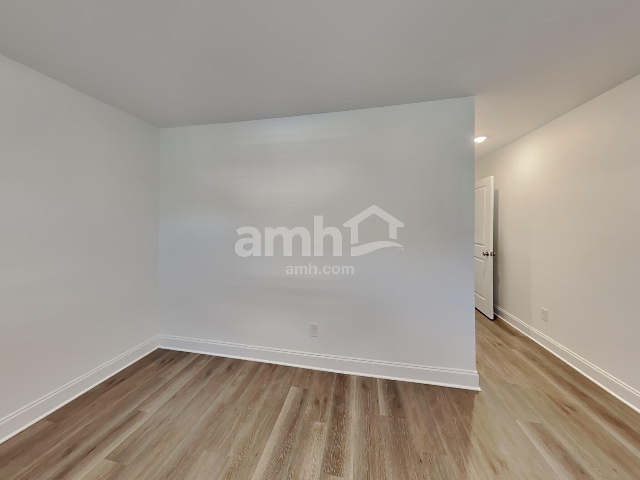 Building Photo - 231 Marin Dr