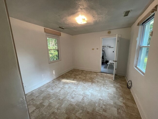 Building Photo - Single Family Home on Old Graves Mill Road