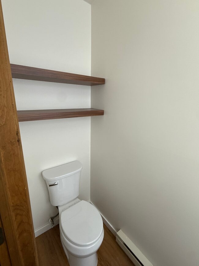 Building Photo - 314 Overlook Dr