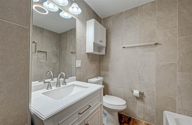 Building Photo - 4038 Cheena Dr