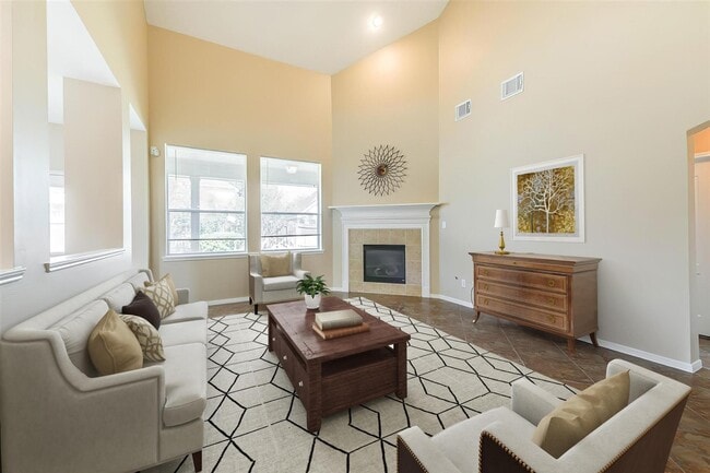 Building Photo - 14122 Austin Hollow Ct
