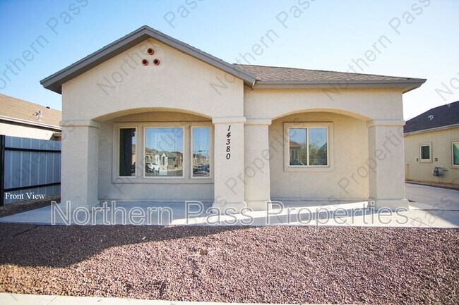 Building Photo - 14380 Tobe Davis Dr