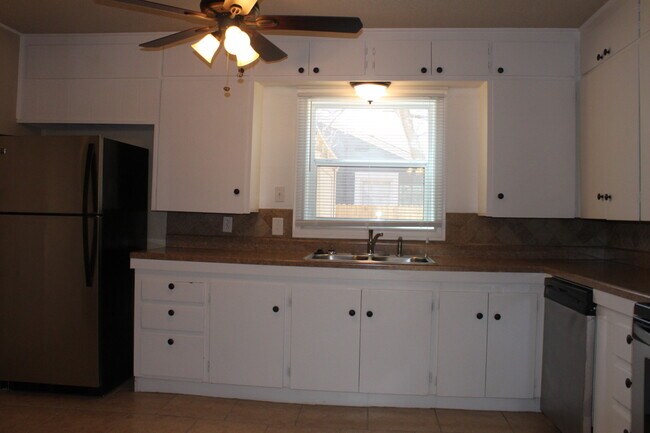 Building Photo - PRE -LEASING FOR AUGUST ! Spacious 4 Bedroom/2 Bath House