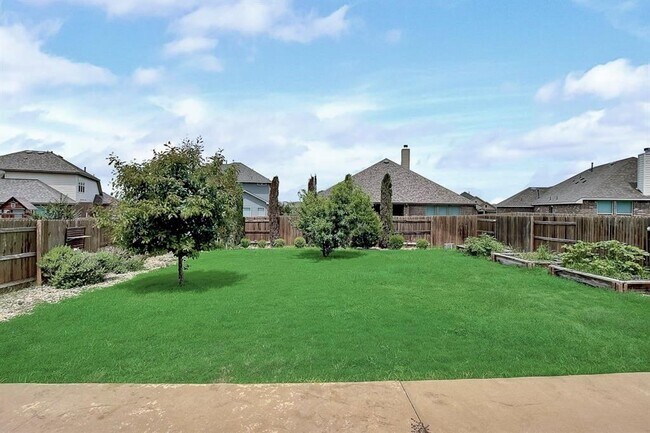 Building Photo - 3433 De Torres Cir