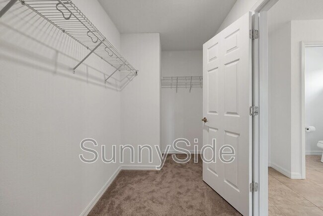 Building Photo - 10116 Grande Lp