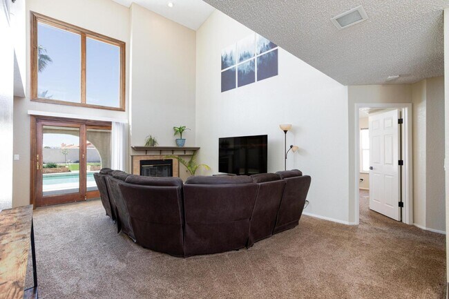 Building Photo - 9817 Dardanelle Ct
