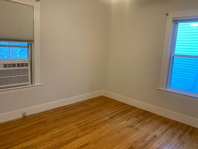 Building Photo - 69 Fremont St