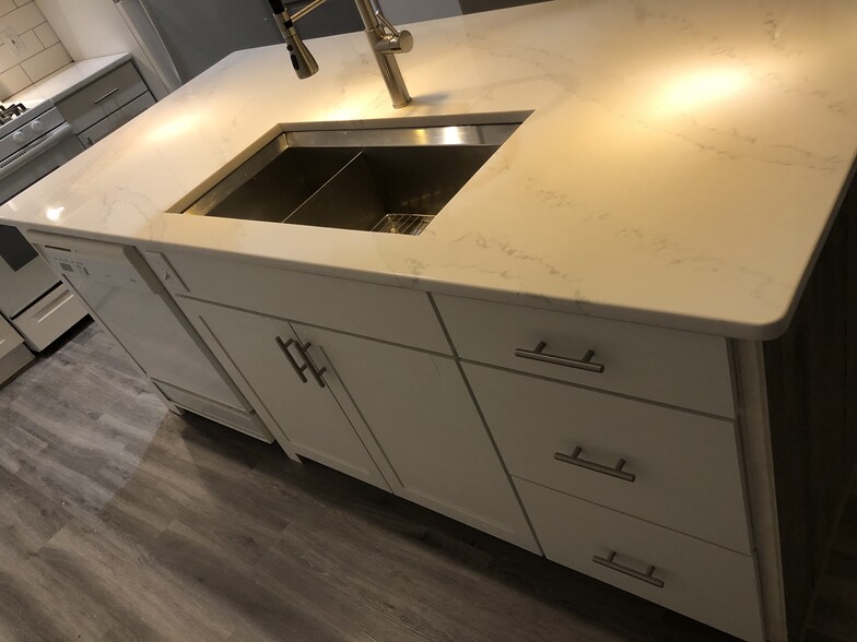 dishwasher - 82 S Main St