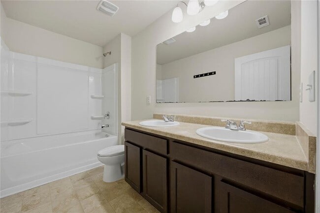 Building Photo - 3110 Boxwood Crossing
