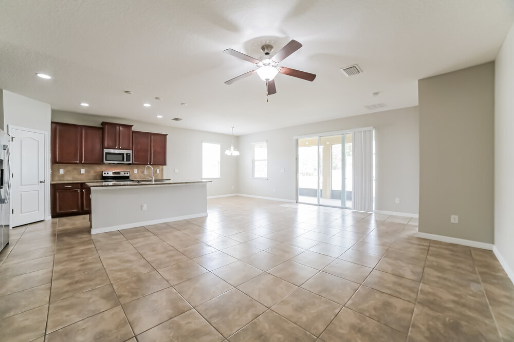 Building Photo - 402 Blakely Ct