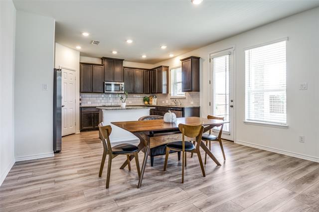 Building Photo - 3652 Highland Bayou Dr