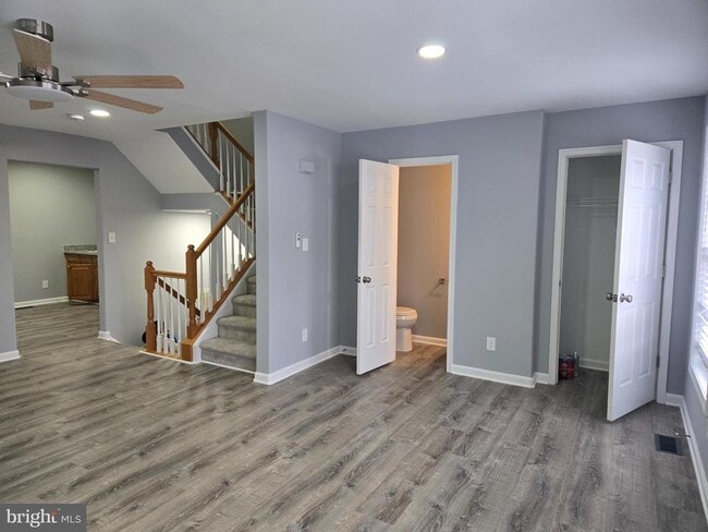 Building Photo - 23055 Sir Barton Ct