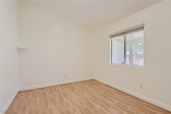 Building Photo - 3930 Blue Gull St