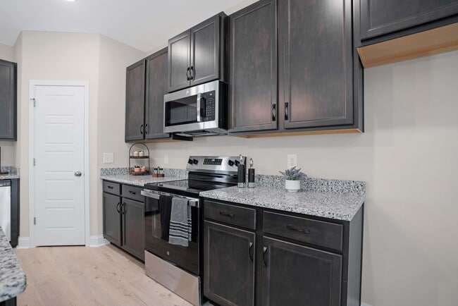 Building Photo - Jasper Floor Plan – 4BR New Construction w...