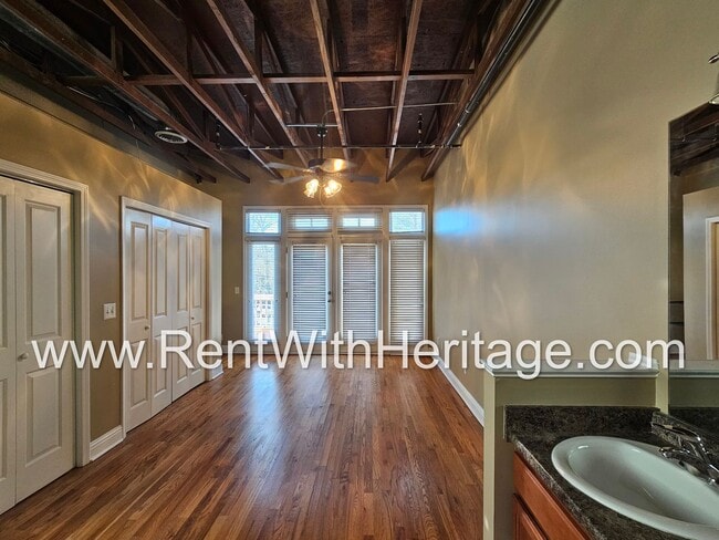 Building Photo - WOW!!!!.....AWESOME EFFIECENCY LOFT / UPGR...