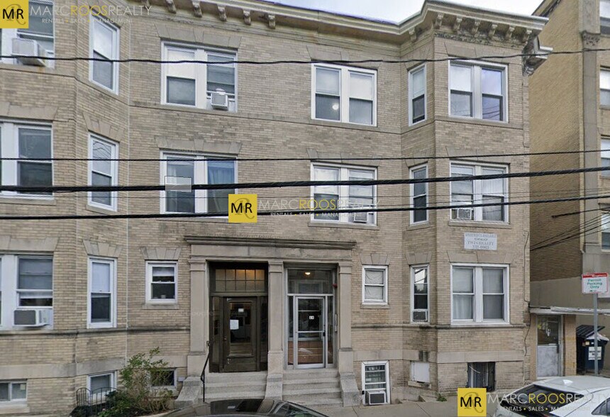 Primary Photo - 14 Colborne Rd