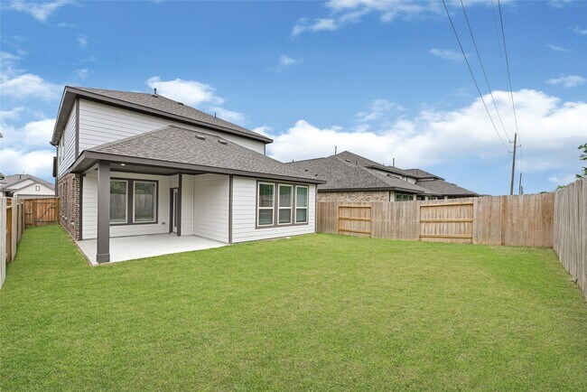 Building Photo - 31819 Autumn Spur Ln