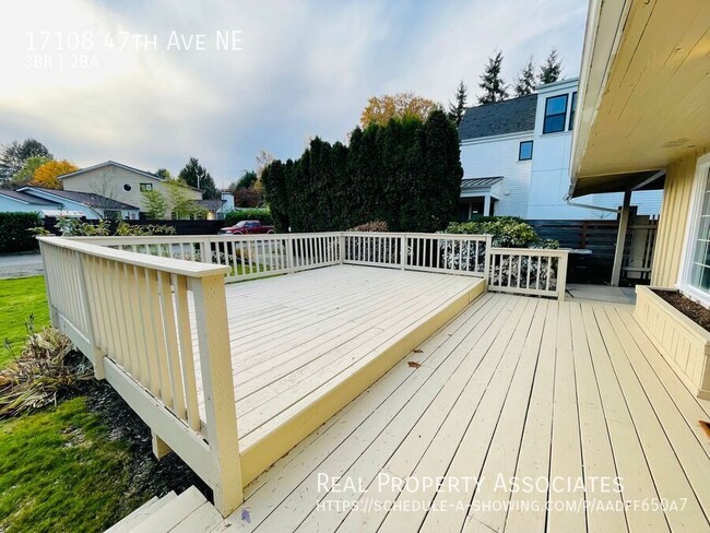 Building Photo - 17108 47th Ave NE