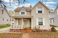 Building Photo - 854 Crosby St NW