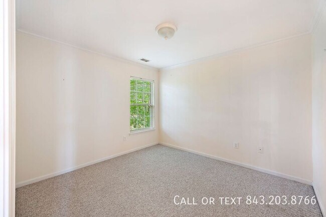 Building Photo - 1063 Clearspring Dr