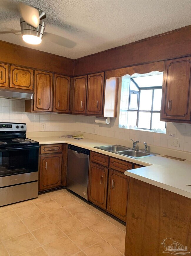 Building Photo - 1012 Coronado Ct