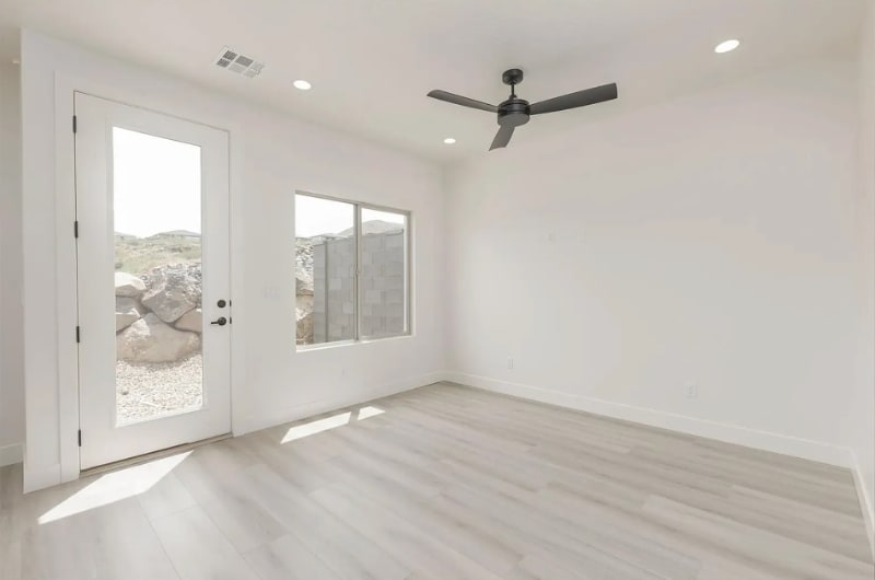 Building Photo - 293 S 1930 W