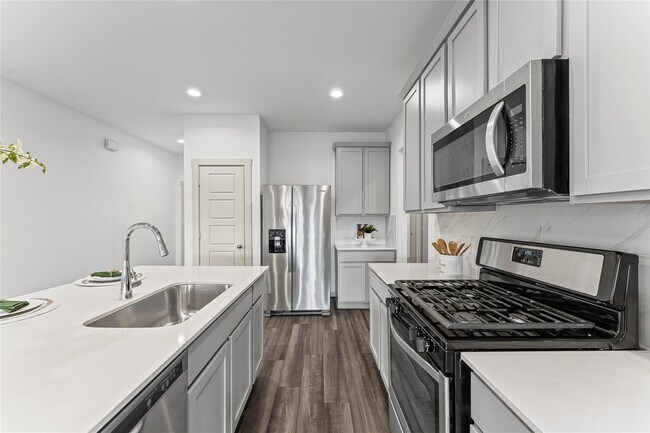 Building Photo - 12512 Newport Arch Ln