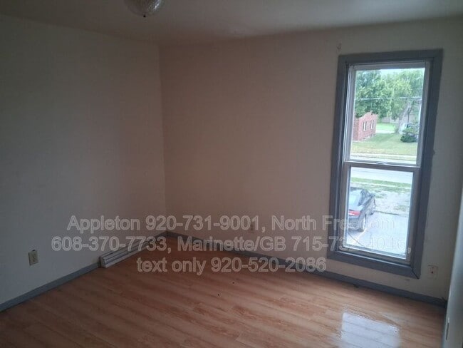 Building Photo - 562 Spinnaker Ln