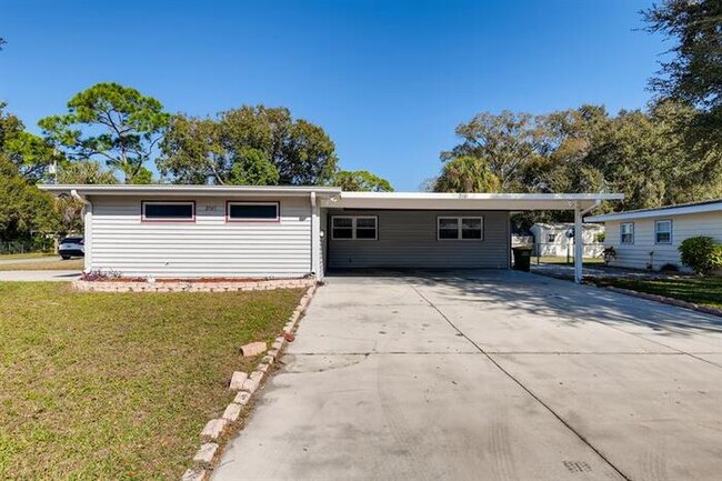 Primary Photo - 2505 Wood Street, Sarasota, FL, 34237