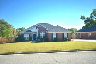 Building Photo - 1889 Long Creek Falls