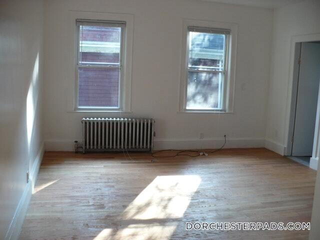 Building Photo - 33 Algonquin St