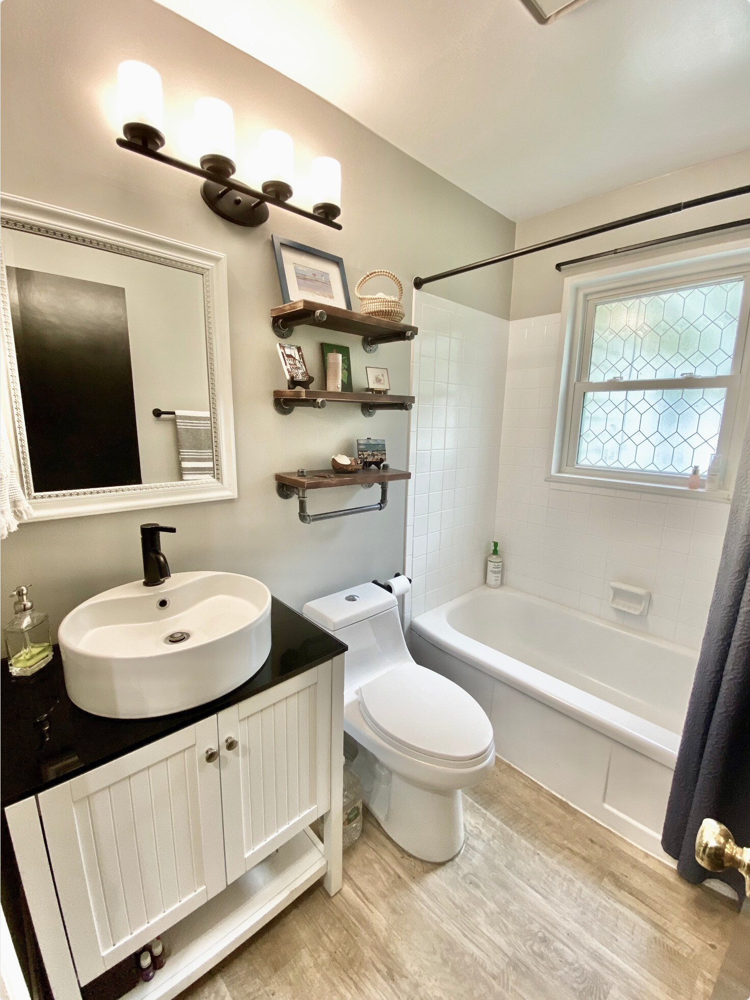 Building Photo - 6309 Maple Dr