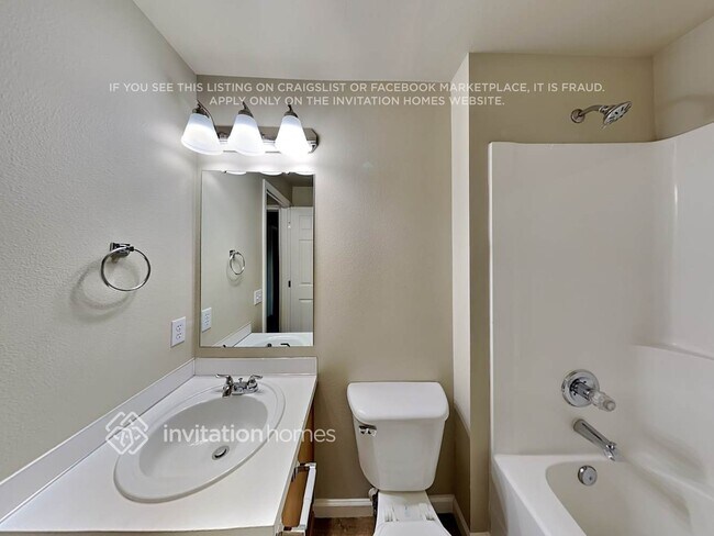 Building Photo - 14101 80th Ave Ct E