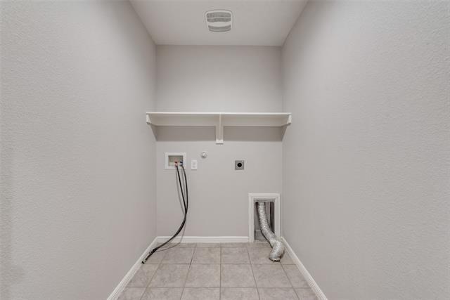 Building Photo - 16640 Portage St