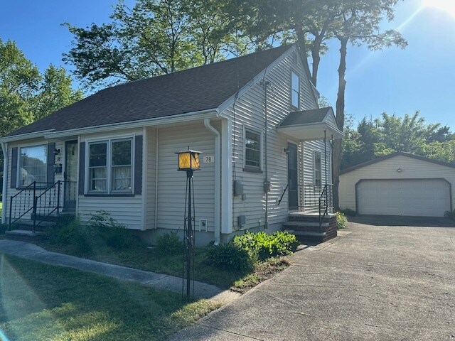 Primary Photo - 78 Prentice Rd