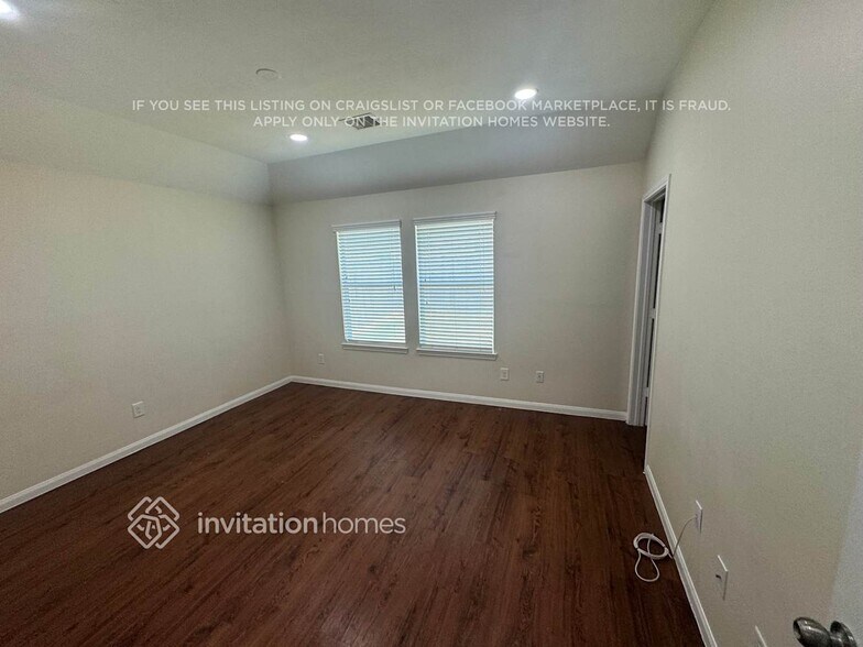 Building Photo - 18806 N Lyford Dr