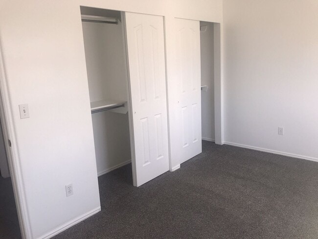 Building Photo - Clearfield Home for Rent