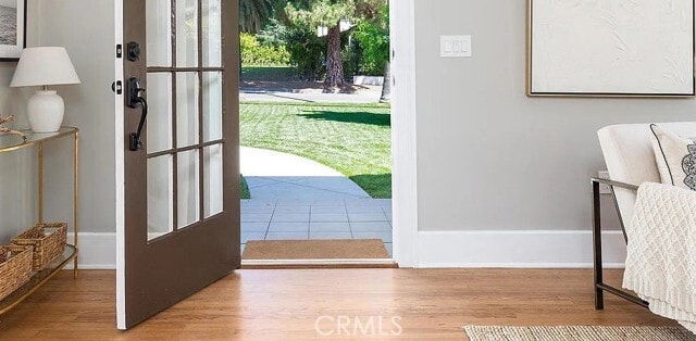 Building Photo - 977 N Hill St