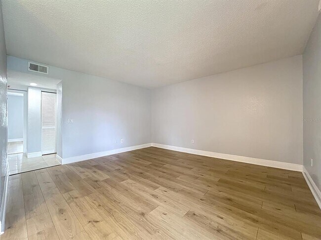 Building Photo - 4795 S Texas Ave