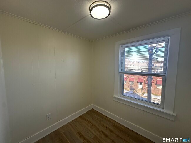 Building Photo - 30 Jefferson Ave