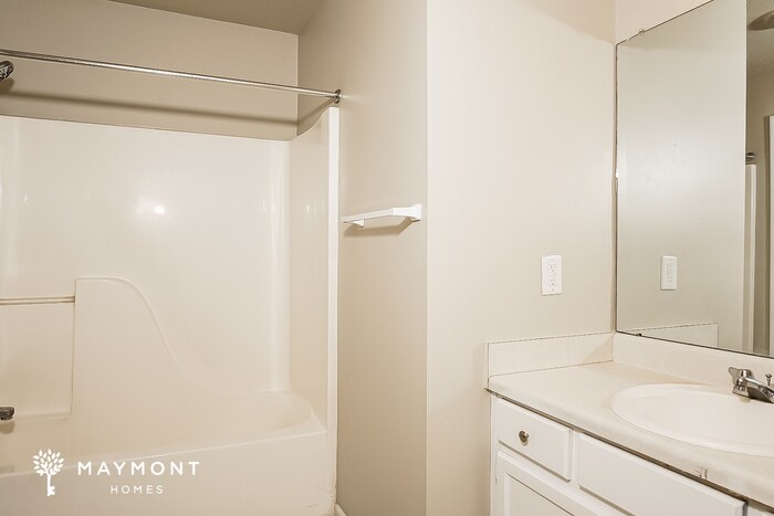 Building Photo - 217 Tanner Point Dr