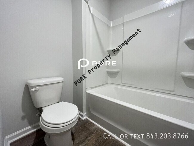 Building Photo - 148 Lagoona Dr