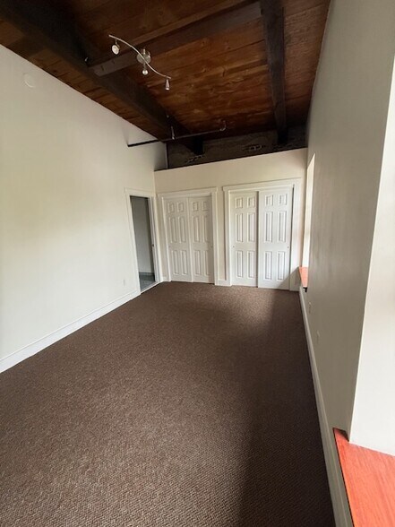 Building Photo - 3426 Conrad St