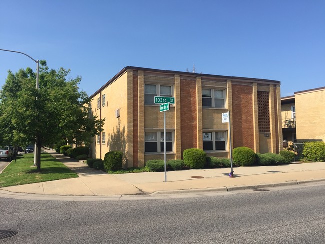 Primary Photo - 4014-4020 W 103rd St