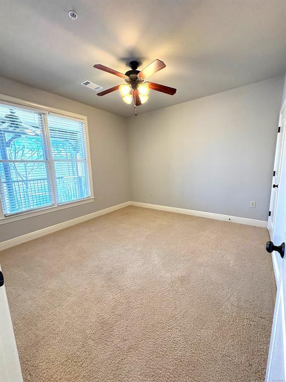 Building Photo - 461 Waters Edge