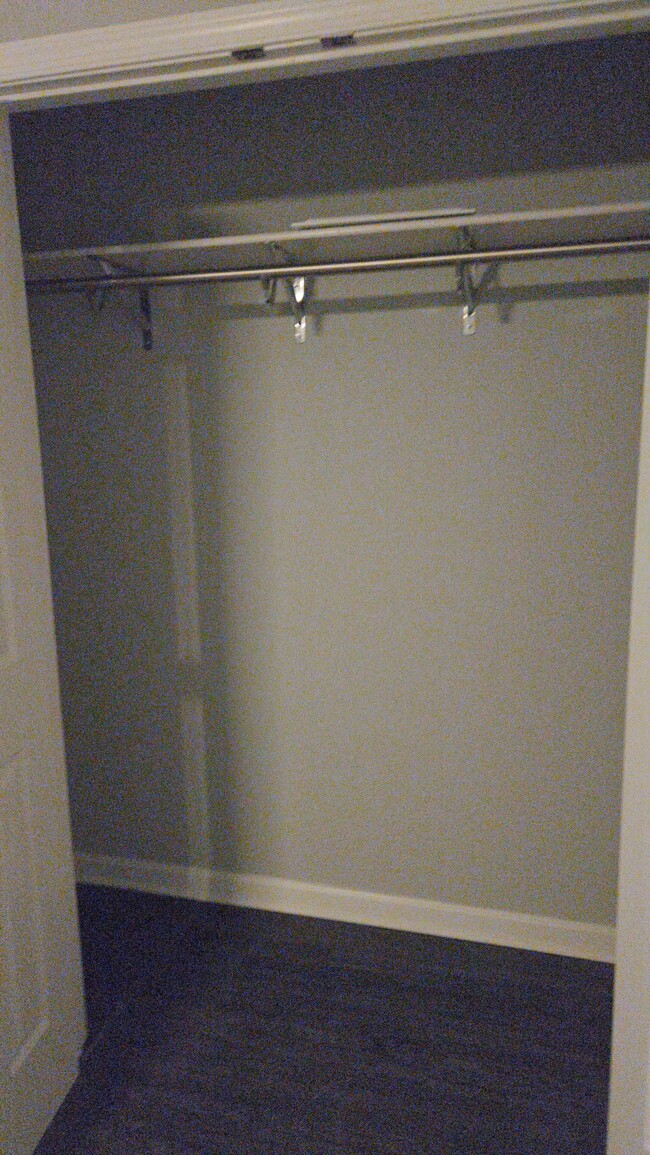 Building Photo - 13906 Ascott Dr